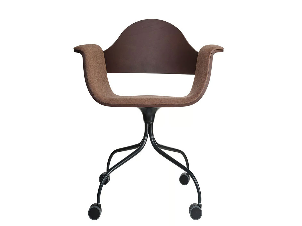 Barcelona Design Showtime Chair Swivel Base With Castors