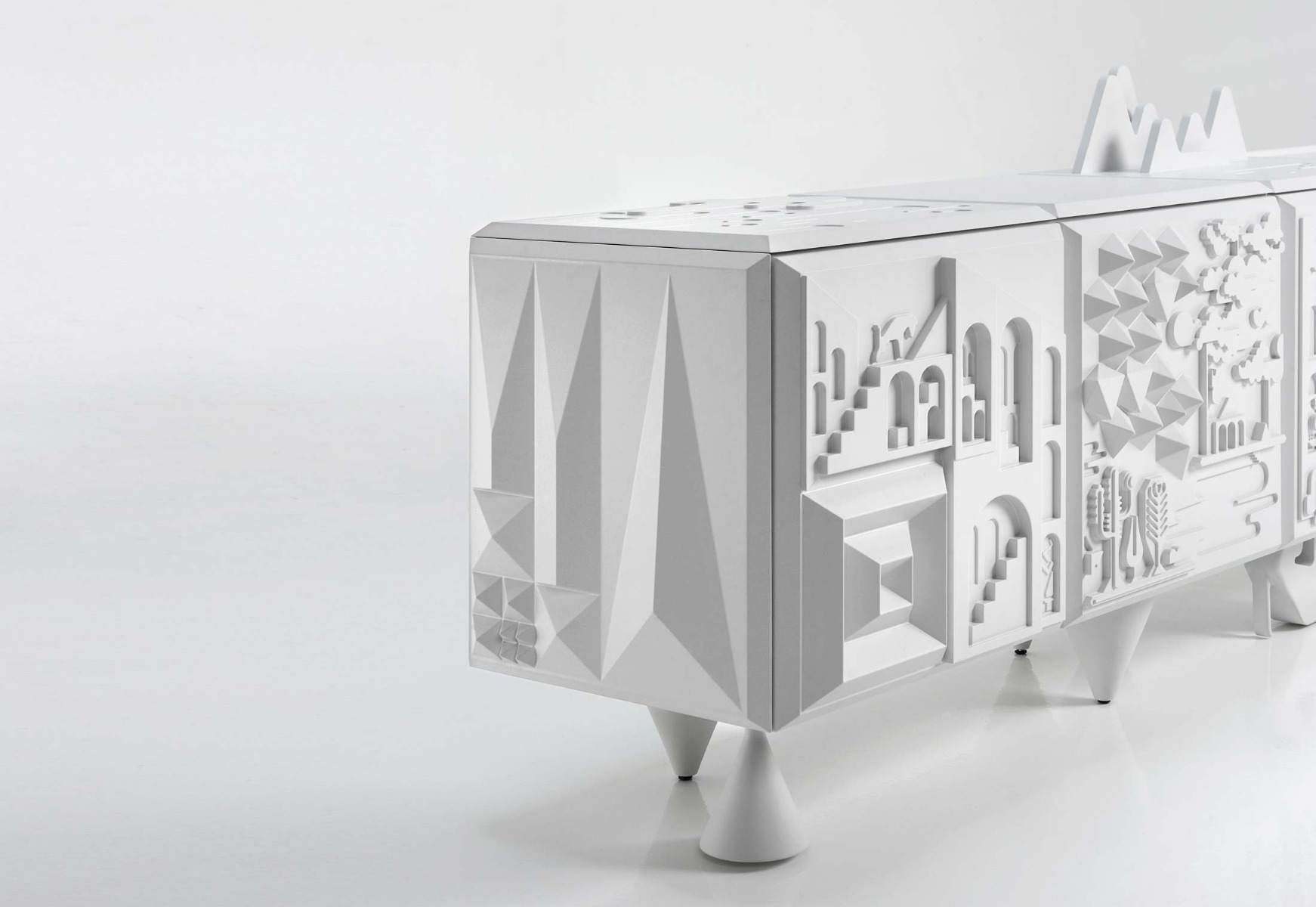 Barcelona Design Tout Va Bien Sideboard