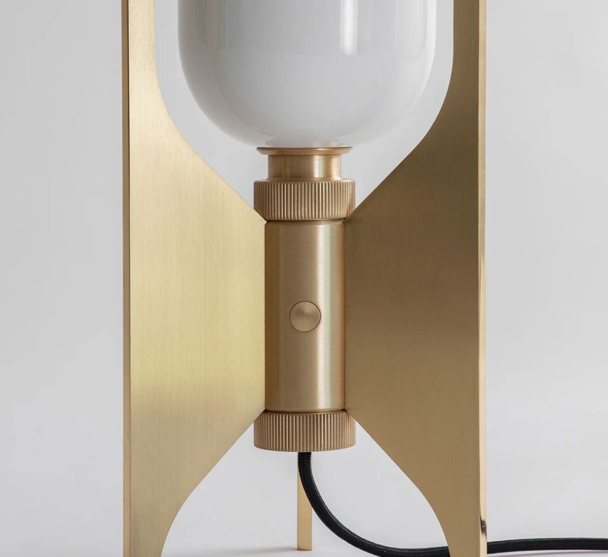Bert Frank Pennon Table Lamp