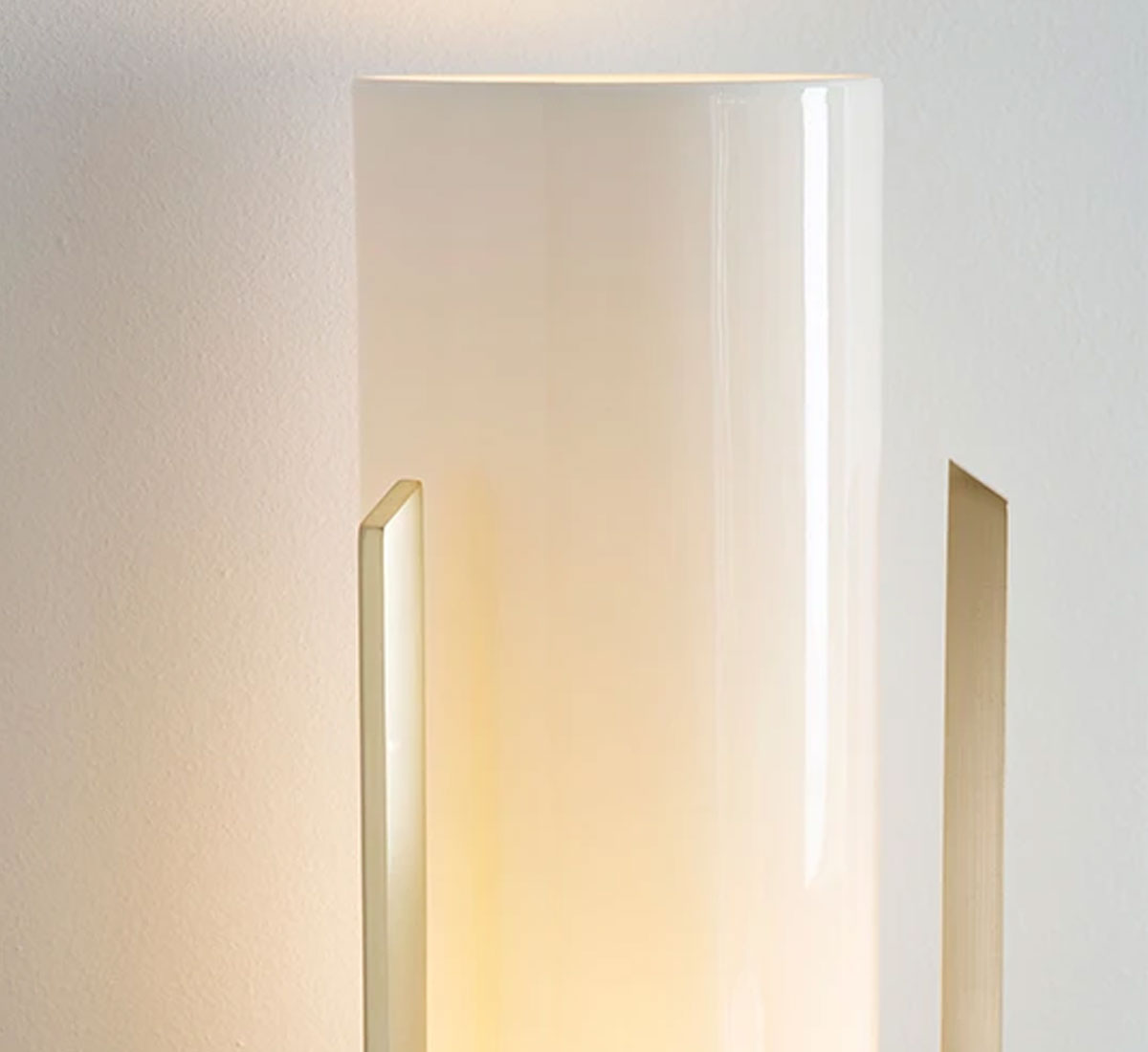 Bert Frank Pennon Wall Lamp