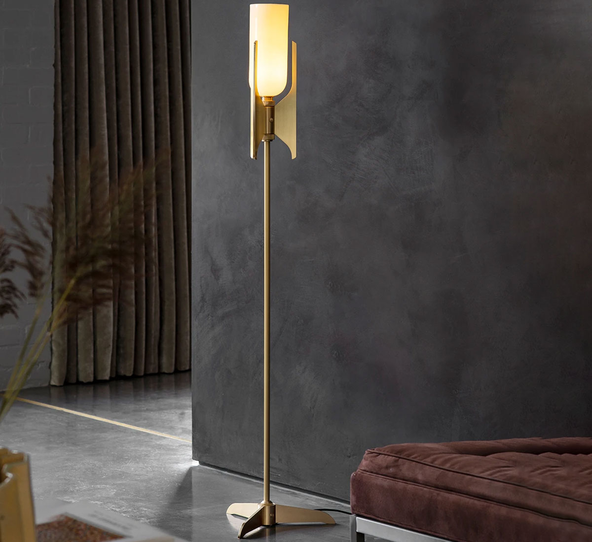 Bert Frank Pennon Floor Lamp
