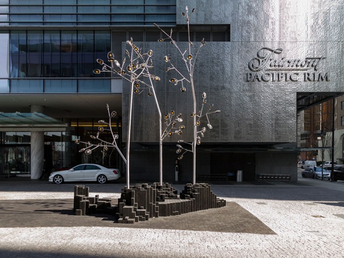 Bocci 1640 Tree Birch Floor Lamp Outdoor