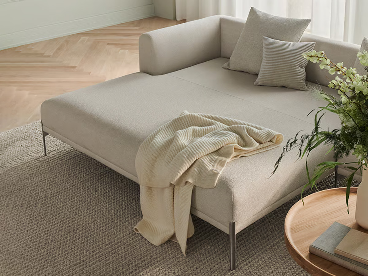 Bolia Caisa Sofa With Large Chaise Longue