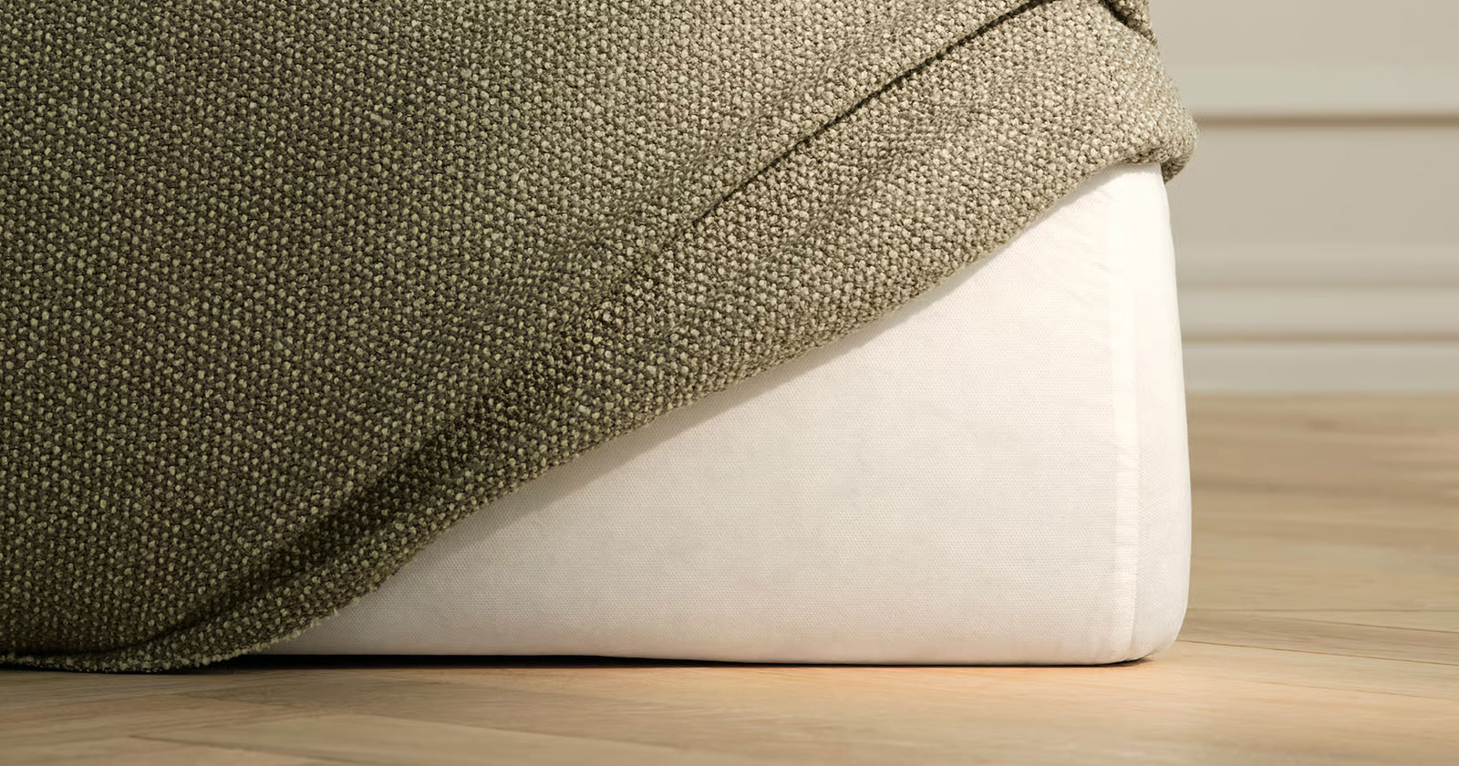 Bolia Nuvol Sofa With Chaise Longue