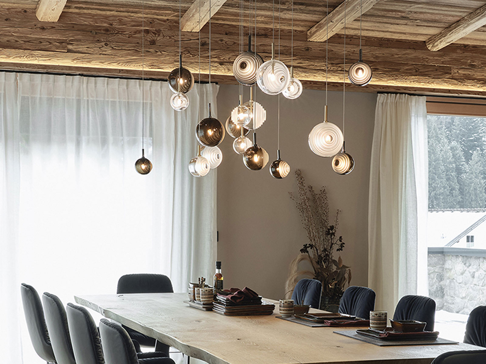 Bomma Dark And Bright Chandelier X6 Suspension Lamp