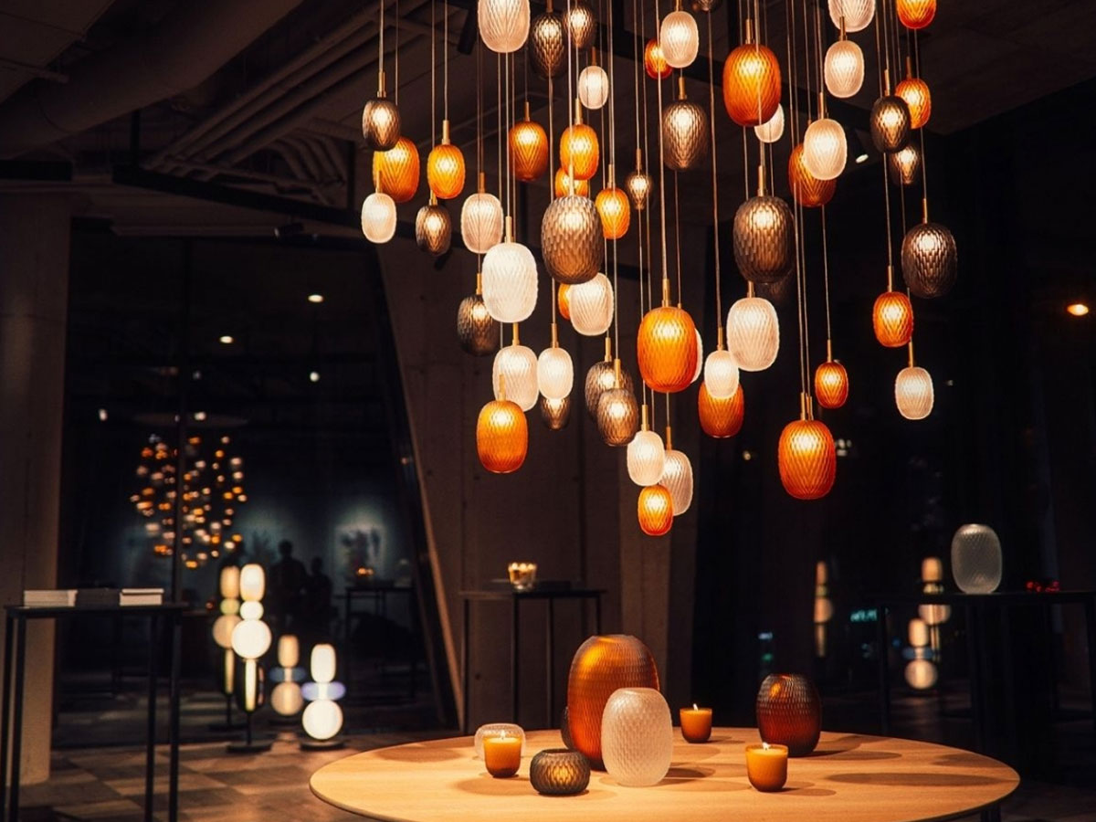 Bomma Metamorphosis 26 Pcs Round Chandelier