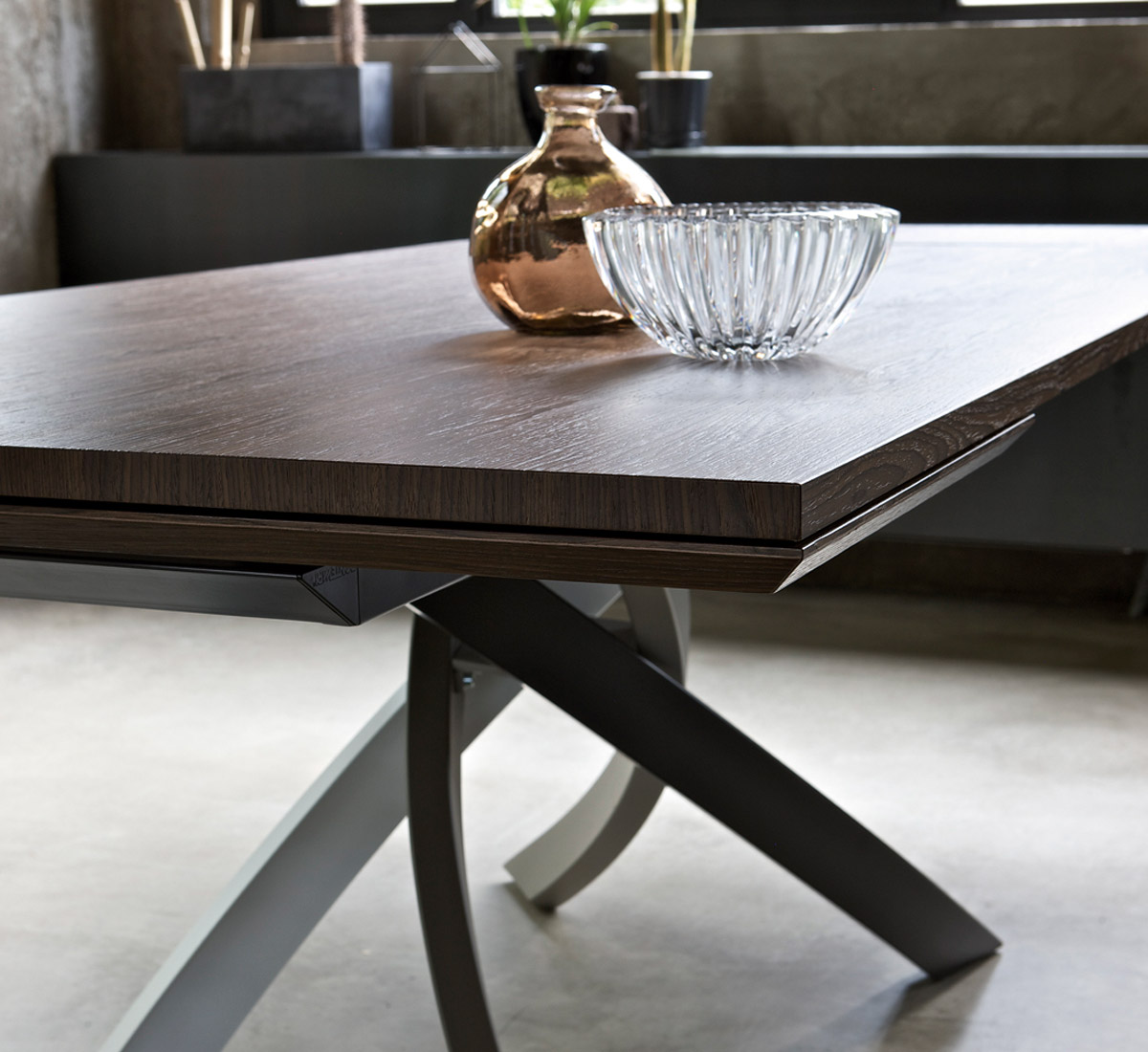 Bontempi Artistico Extendable Table