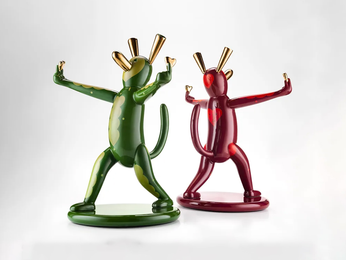 Bosa Love Now Sculpture