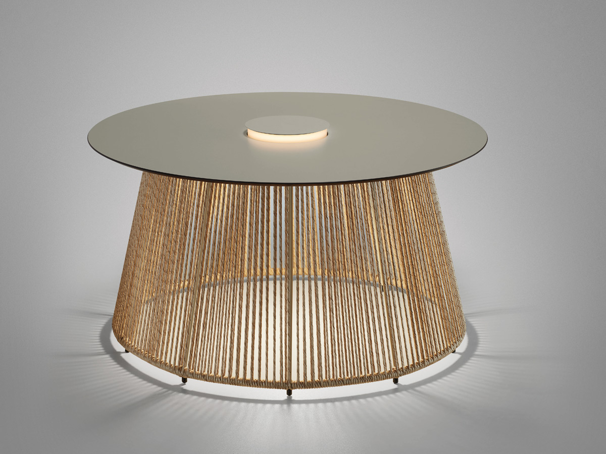 Bover Nit80r Outdoor Rechargeable Floor Lamp
