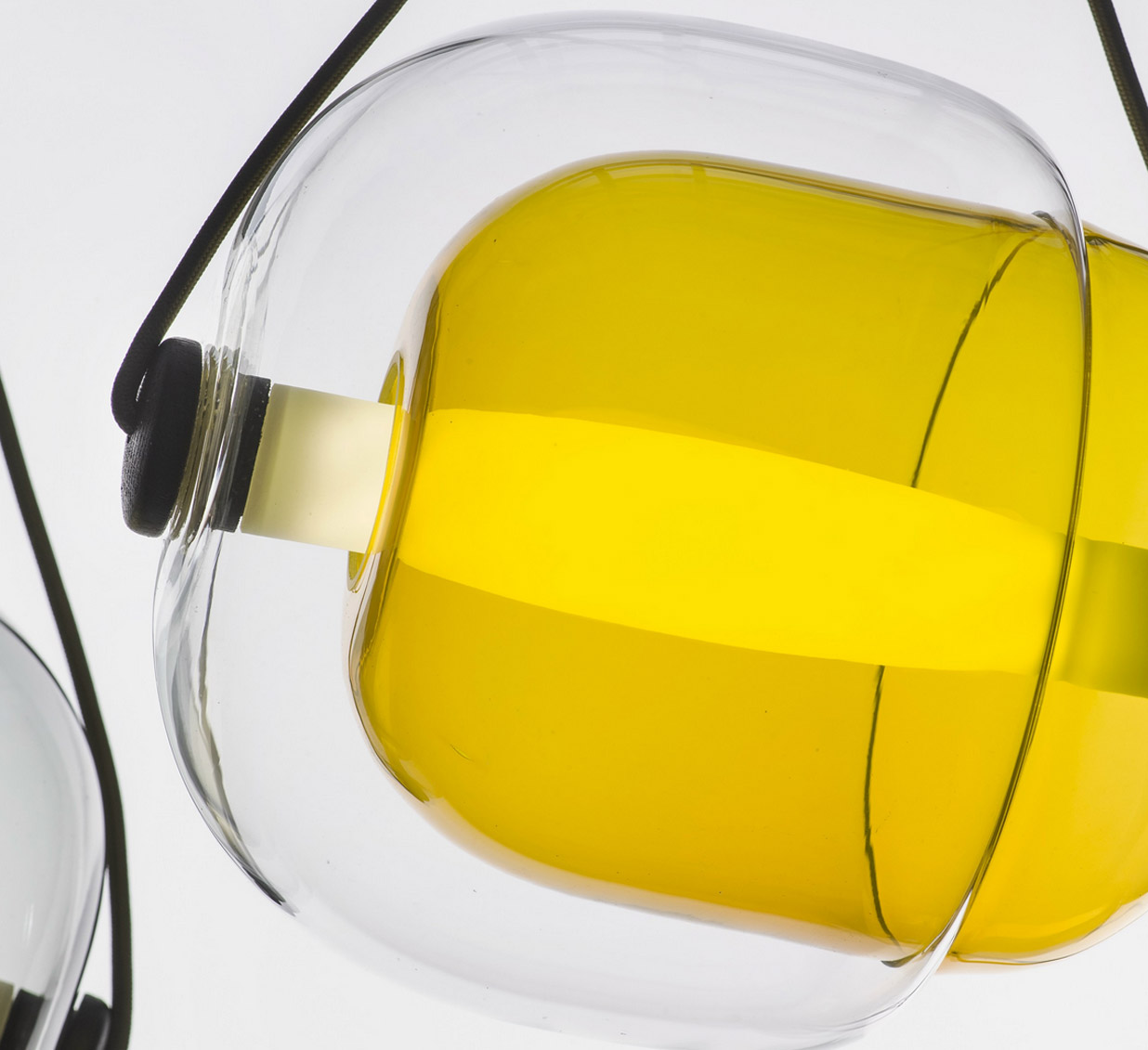 Brokis Capsula Suspension Lamp