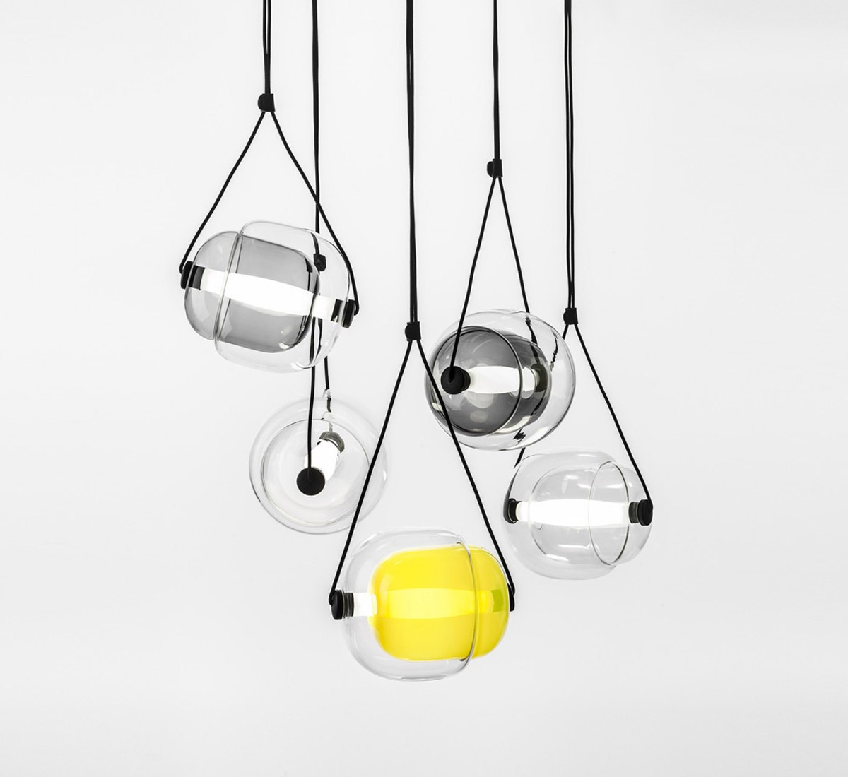 Brokis Capsula Suspension Lamp