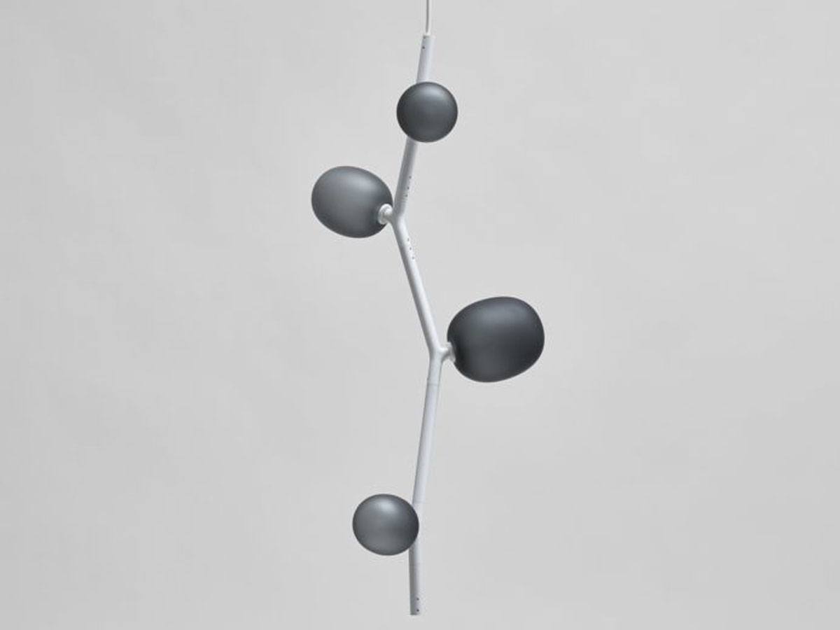 Brokis Ivy Pc 1060 Vertical Suspension Lamp