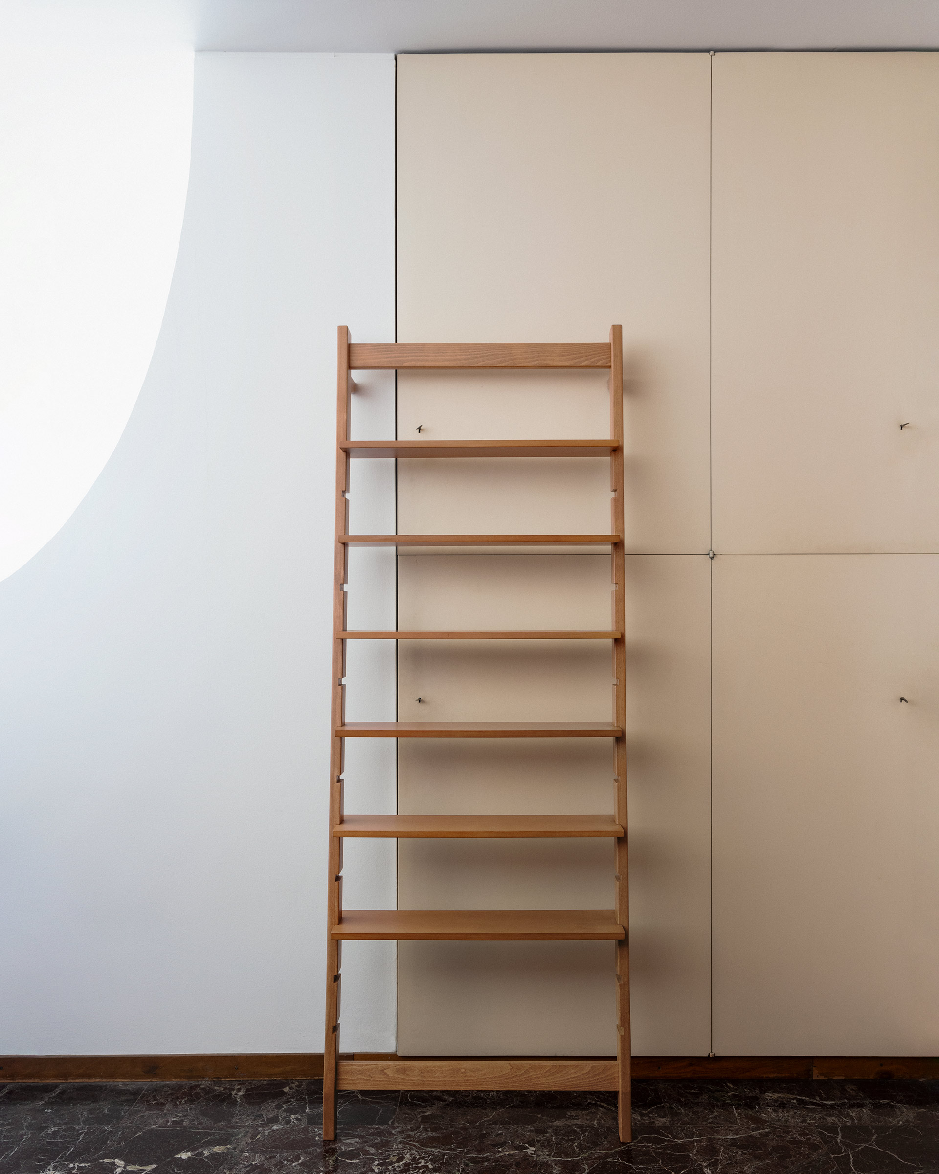 Campeggi Moma Bookcase