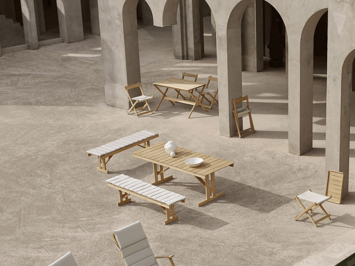 Carl Hansen Son Bm1771 Foldable Outdoor Table