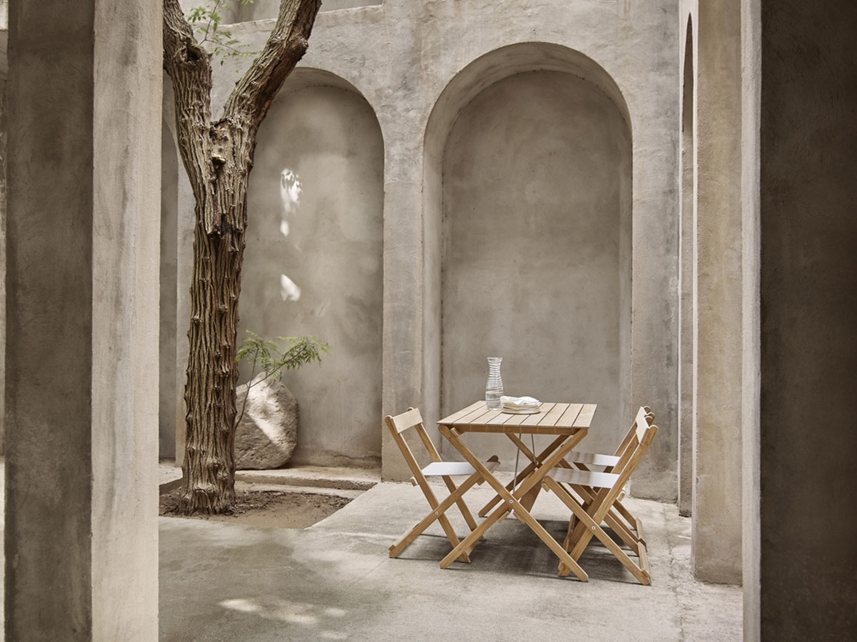 Carl Hansen Son Bm1771 Foldable Outdoor Table