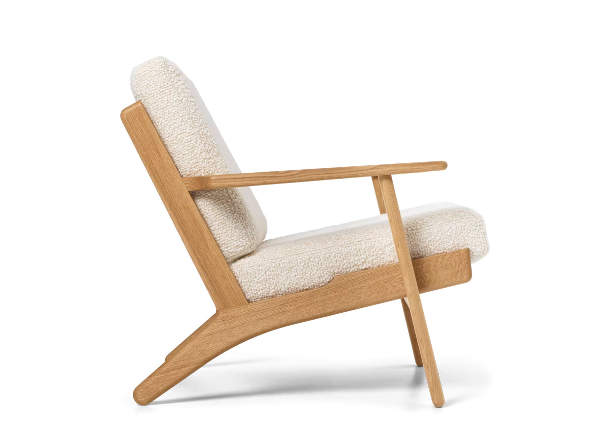 Carl Hansen Son Ch290 Lounge Chair