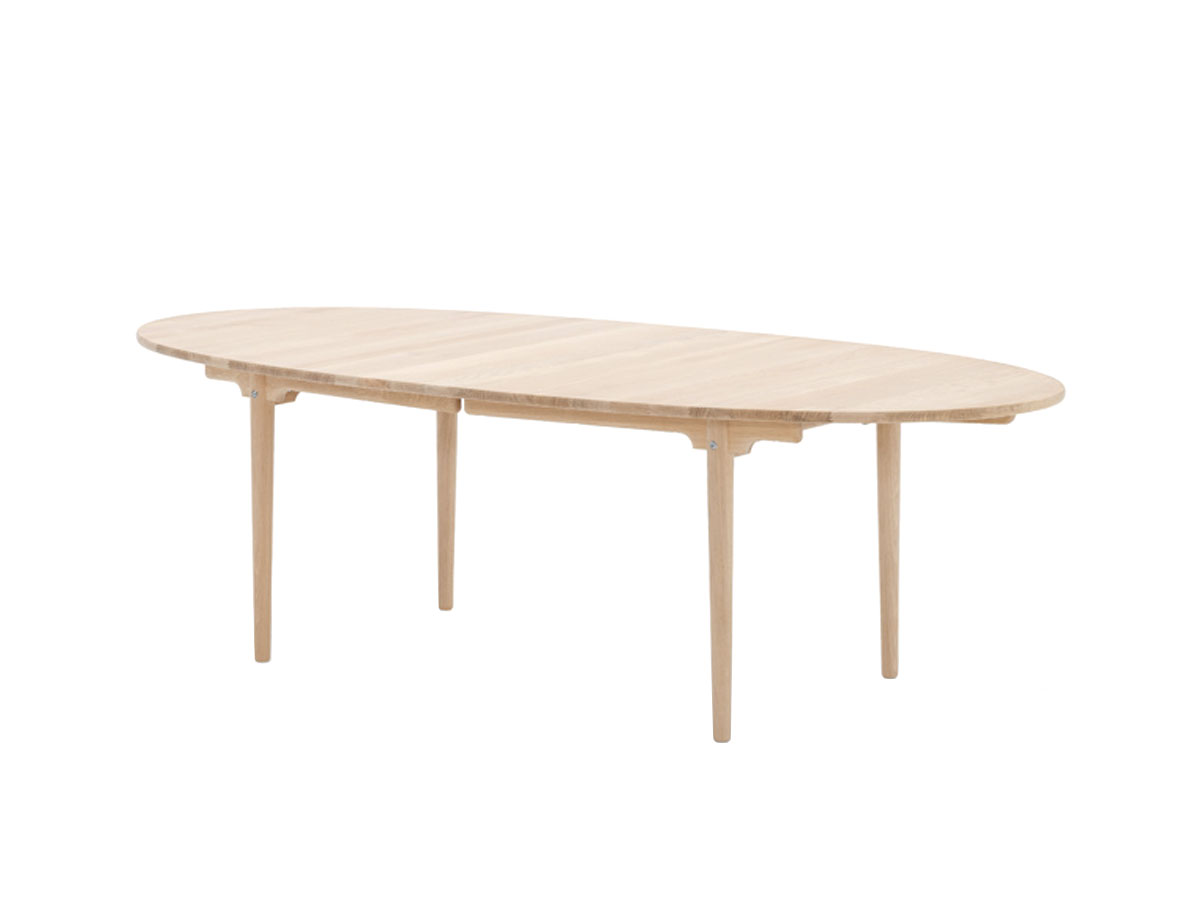 Обеденный стол Carl Hansen & Søn CH339