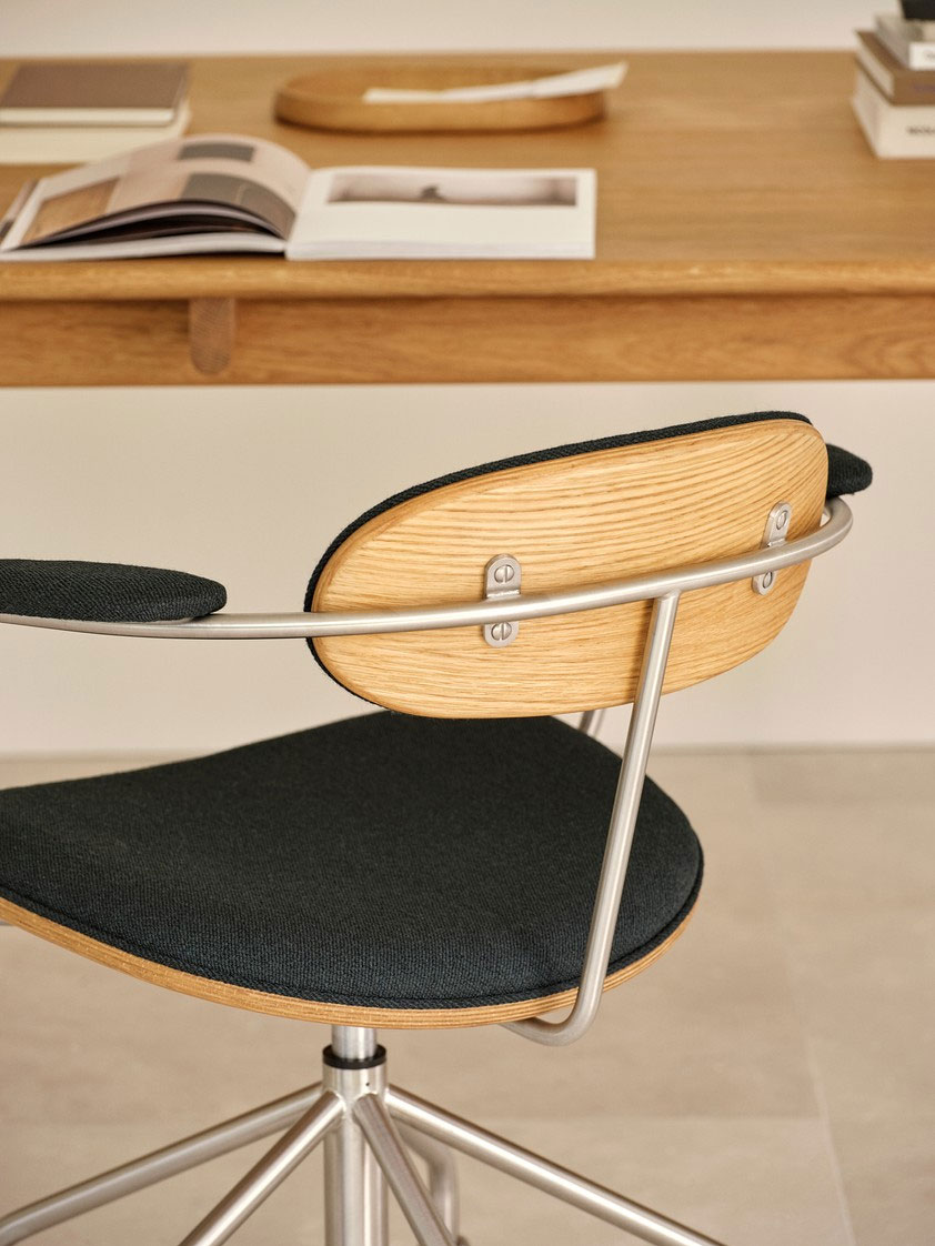 Carl Hansen Son Ch621 Swivel Chair