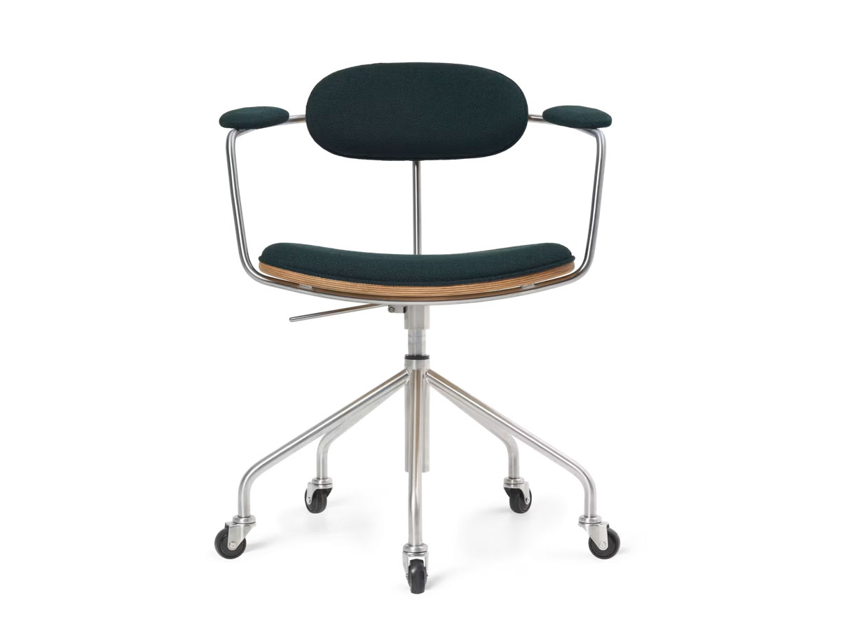 Carl Hansen Son Ch621 Swivel Chair