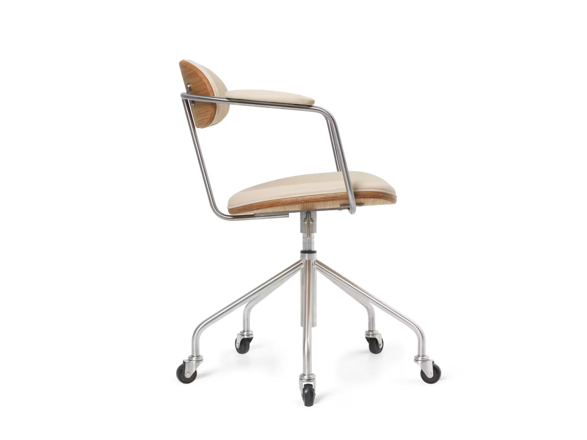 Carl Hansen Son Ch621 Swivel Chair