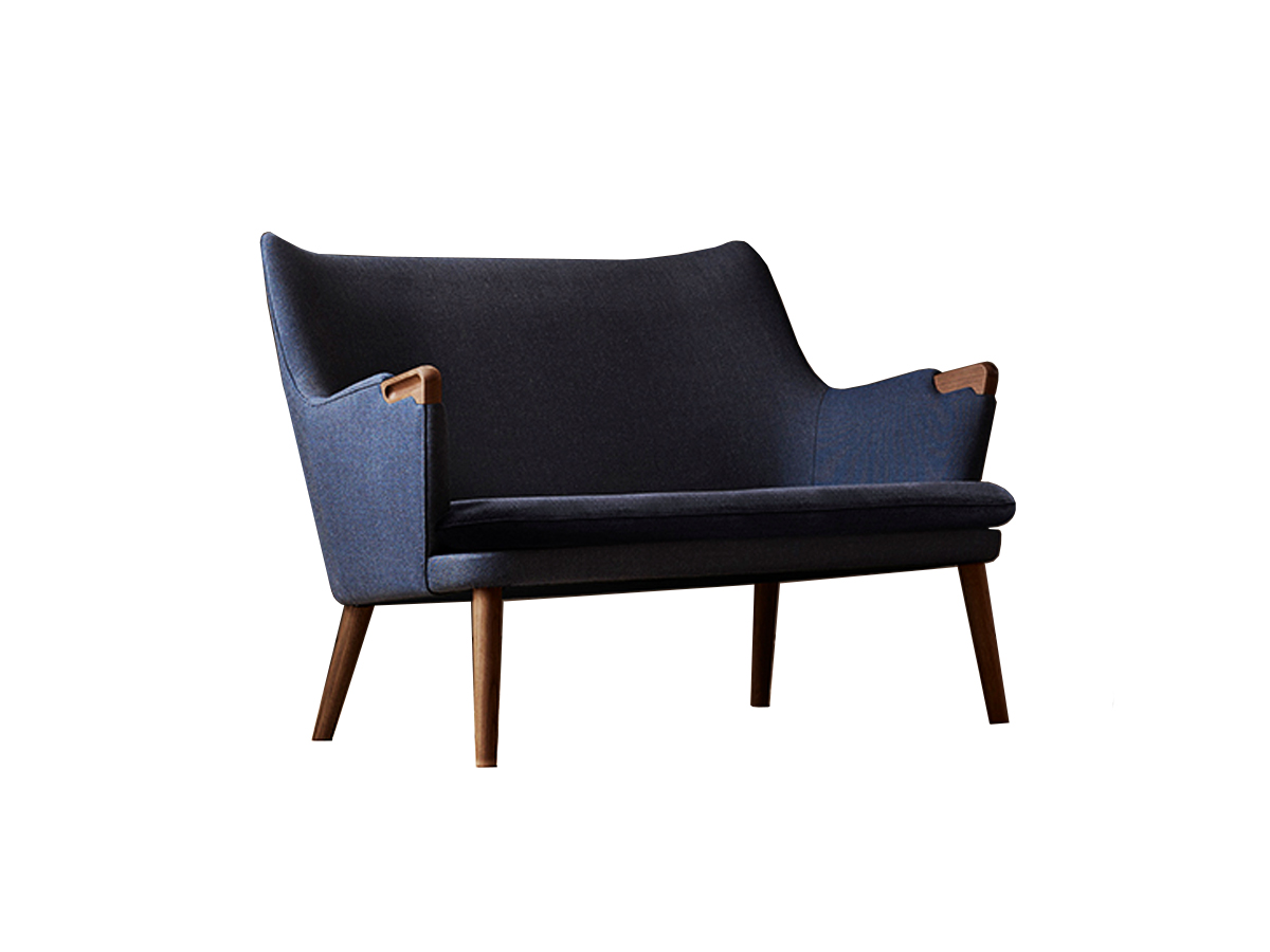 Carl Hansen Son Ch72 2 Seater Sofa