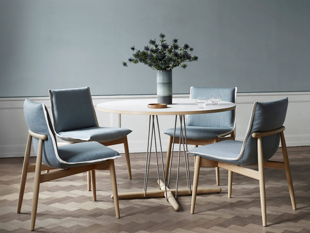 Carl Hansen Son E004 Embrace Chair
