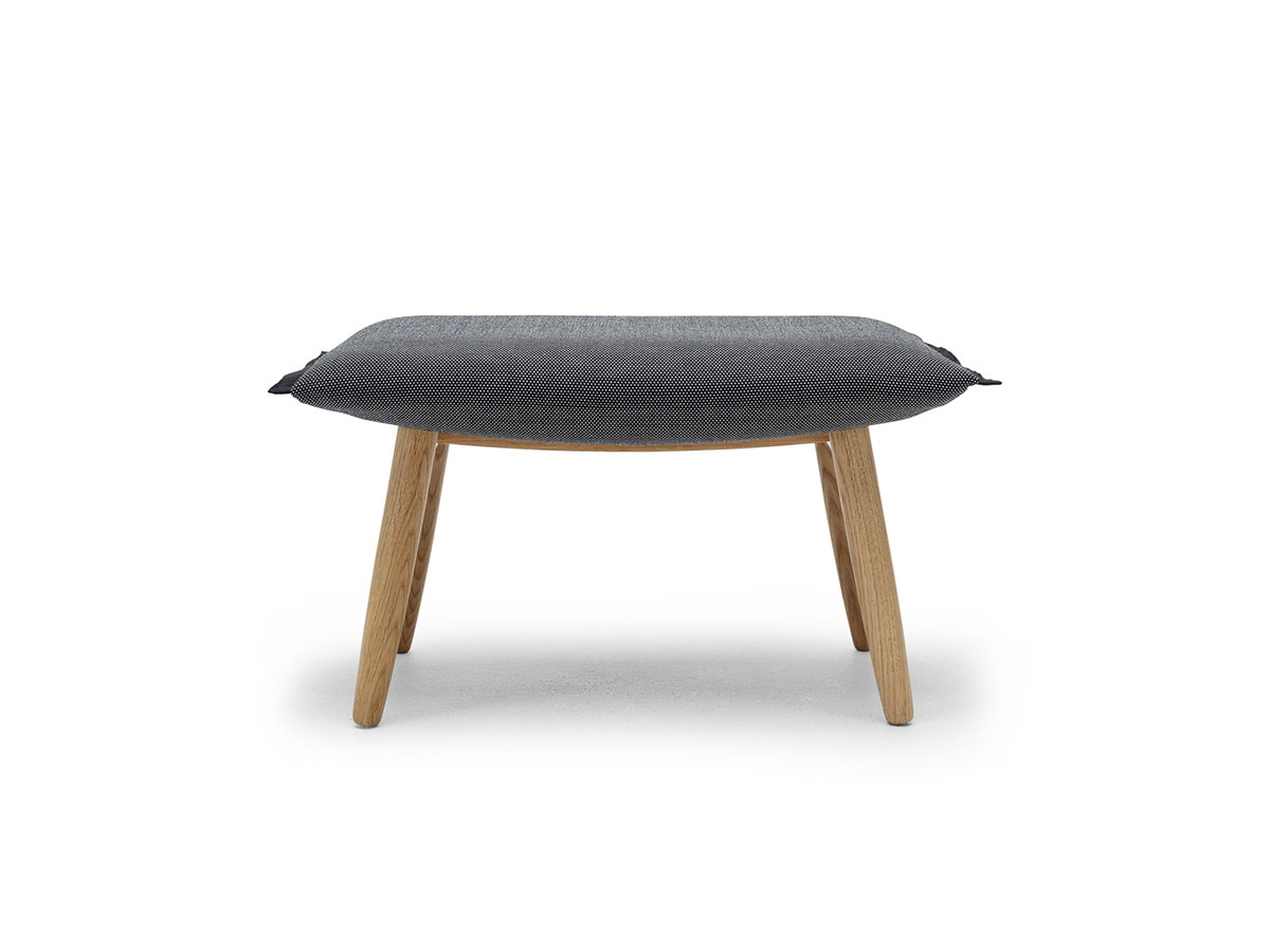 Carl Hansen Son E016 Embrace Stool