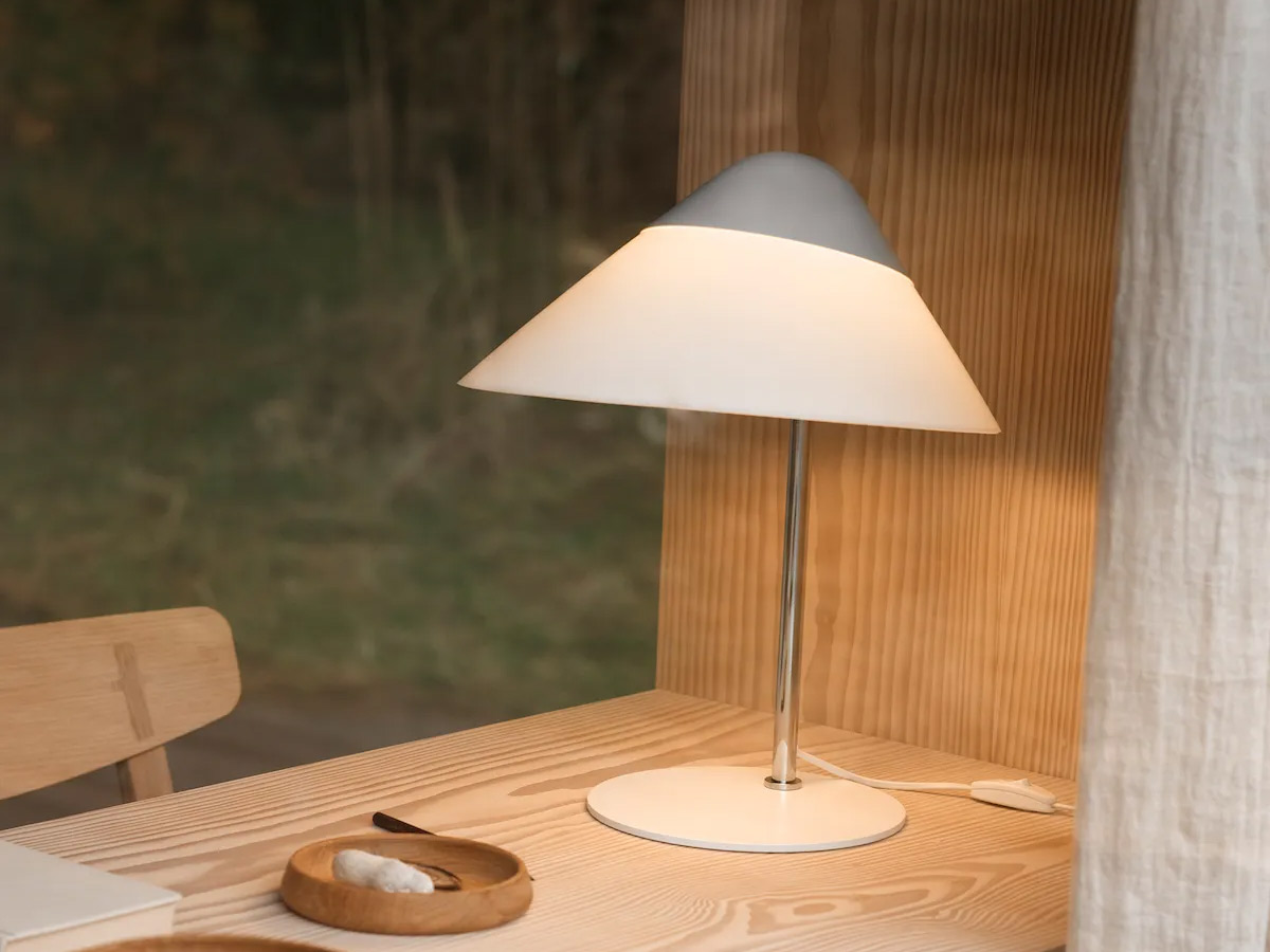Carl Hansen Son Hjw01 Opala Mini Table Lamp