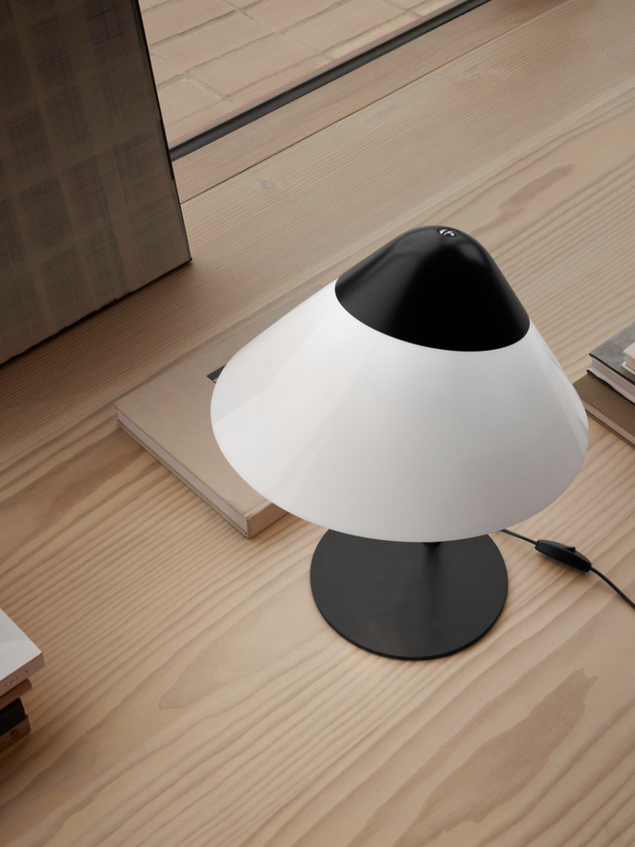 Carl Hansen Son Hjw02 Opala Midi Table Lamp