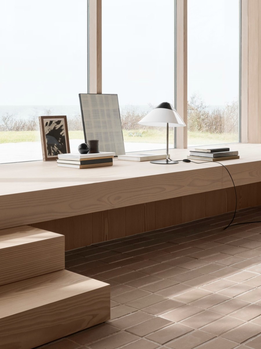 Carl Hansen Son Hjw02 Opala Midi Table Lamp
