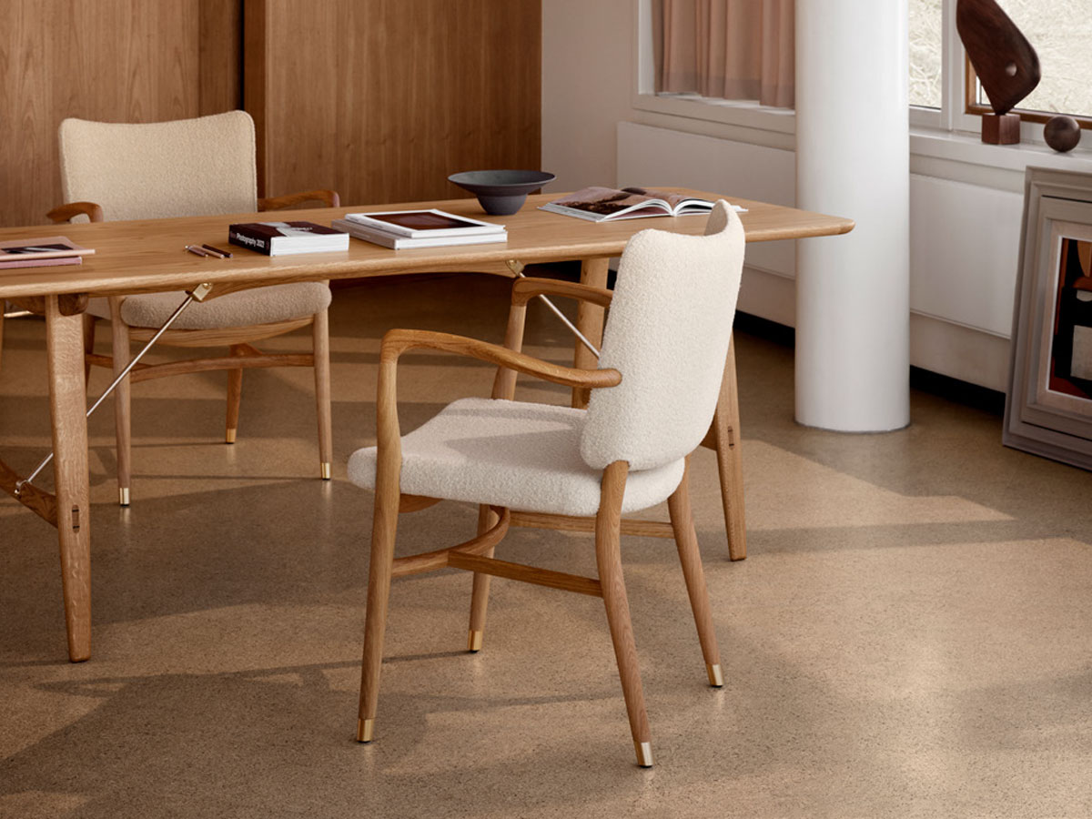 Carl Hansen Son Vla61 Monarch Chair