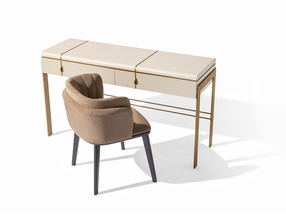 Carpanese Home Althea C Console