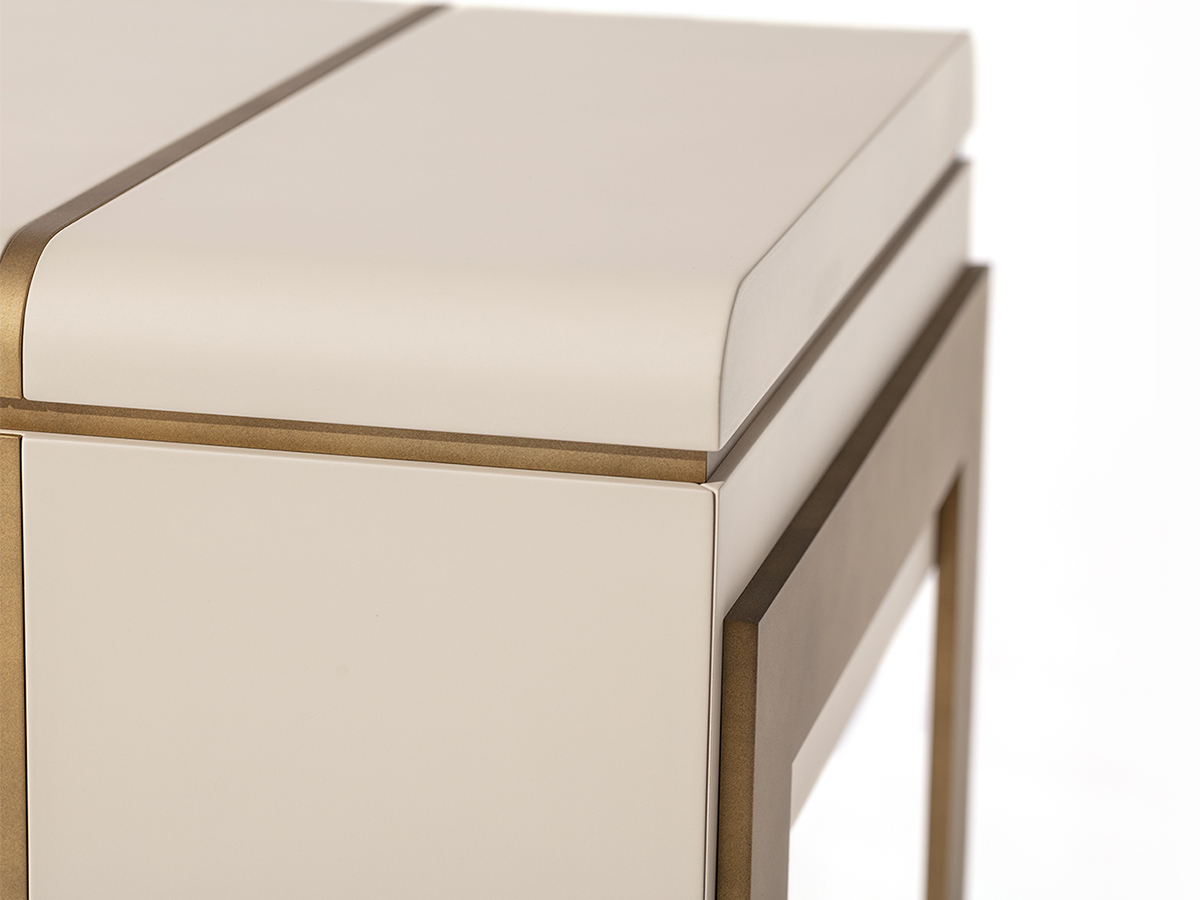 Carpanese Home Althea C Console