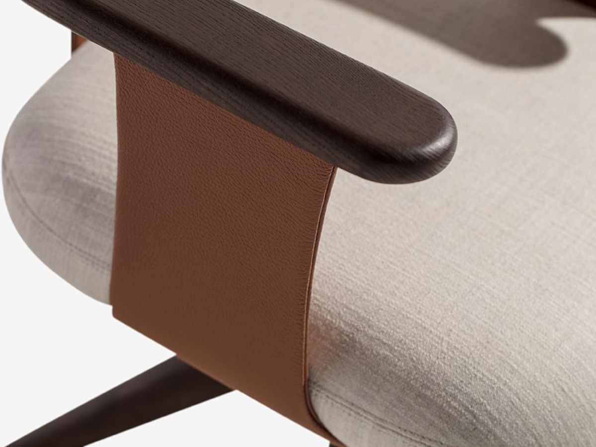 Carpanese Home Manta P Armchair