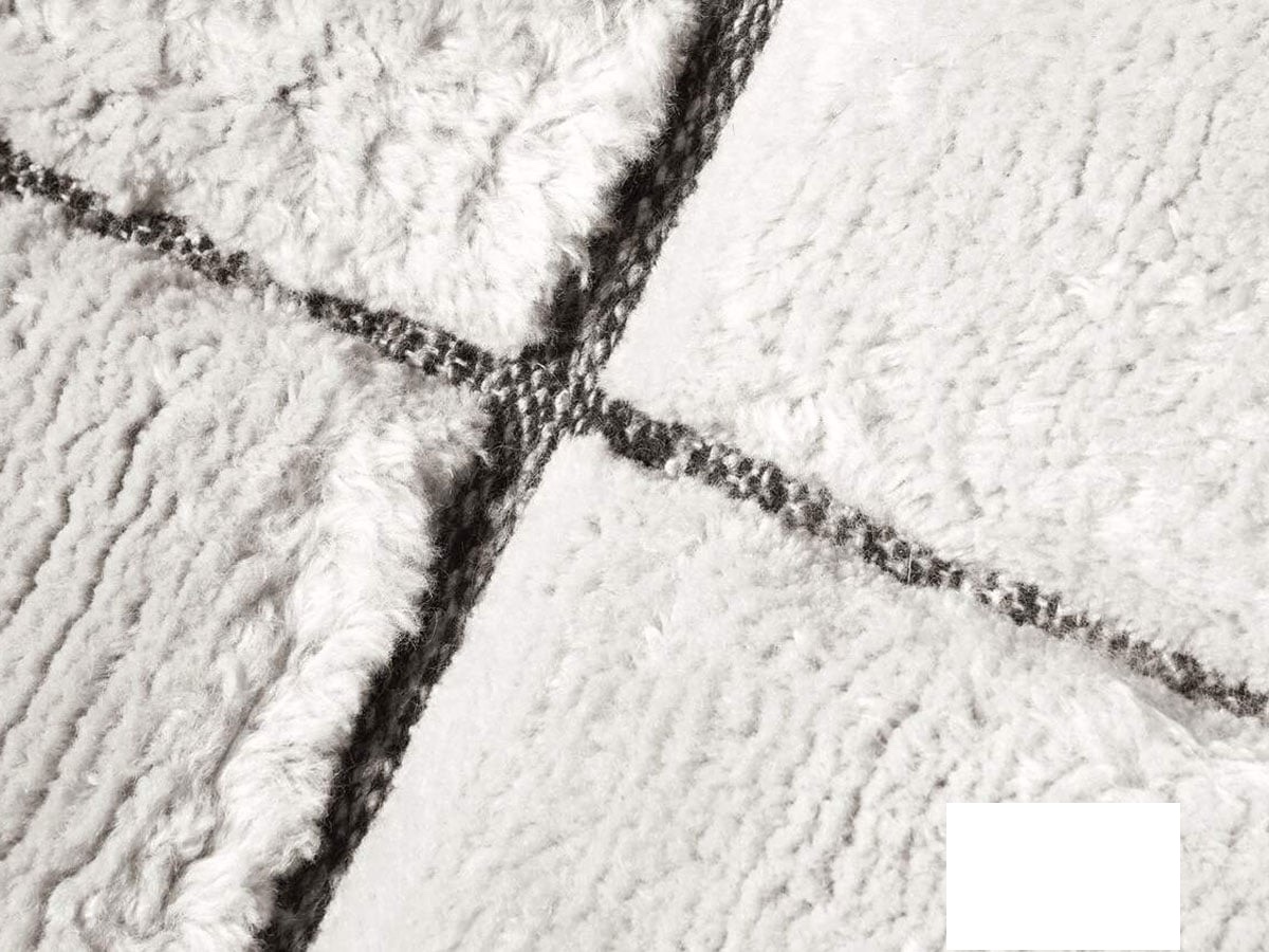 Cassina 084 Sahara Grid Rug 200x300 Cm Ice Gray