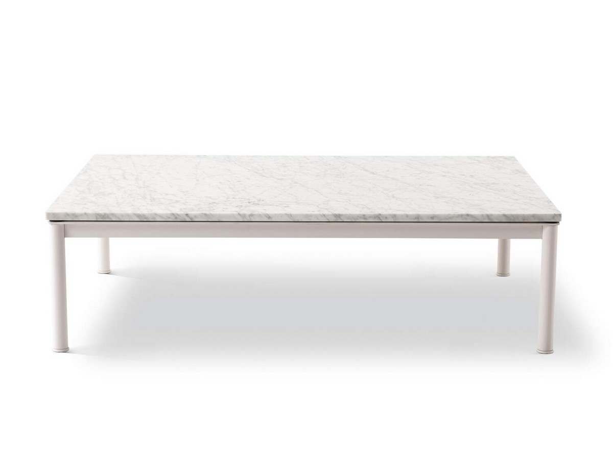 Cassina 10 Table En Tube Outdoor Table