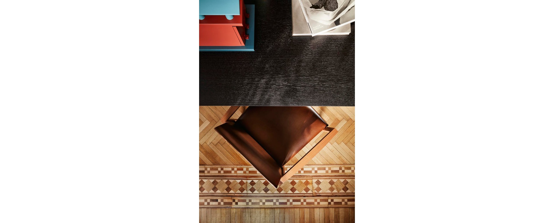 Cassina 195 Naan Table