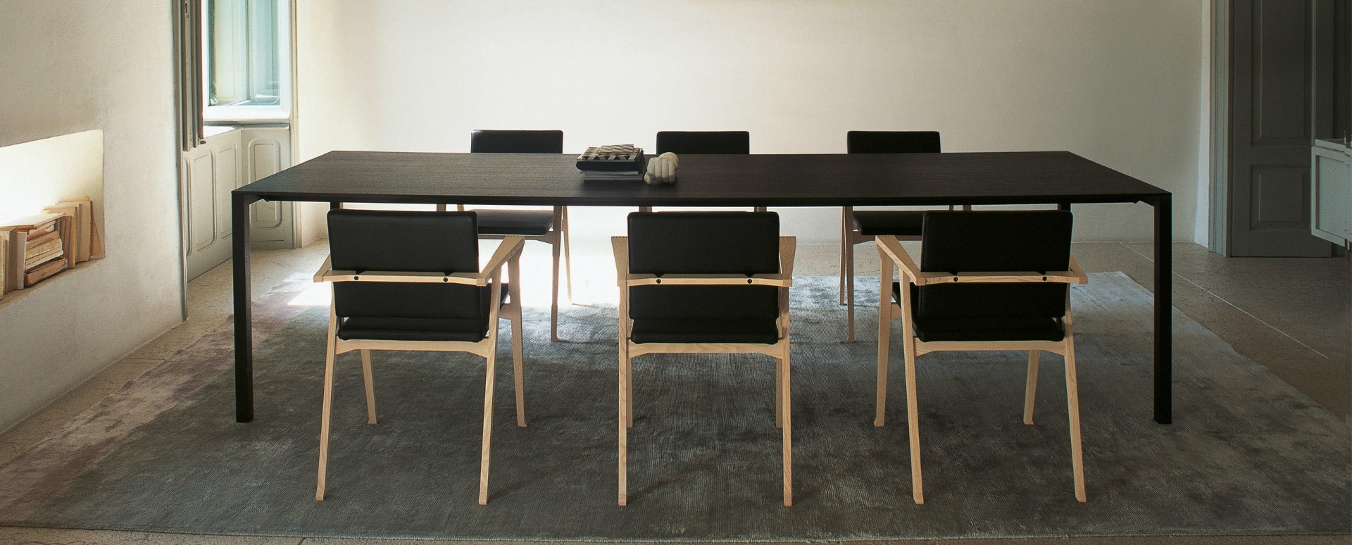 Cassina 195 Naan Table