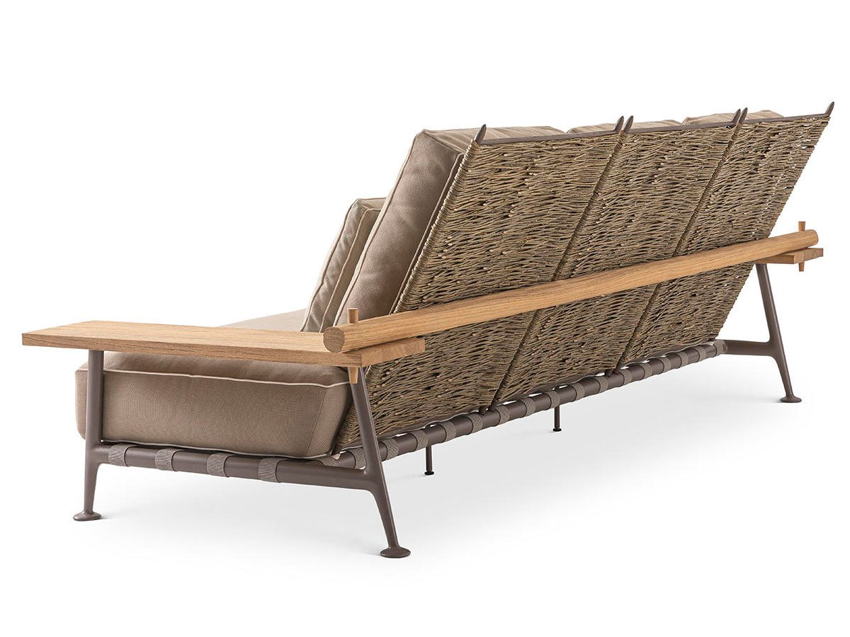 Cassina 239 Fenc E Nature Sofa