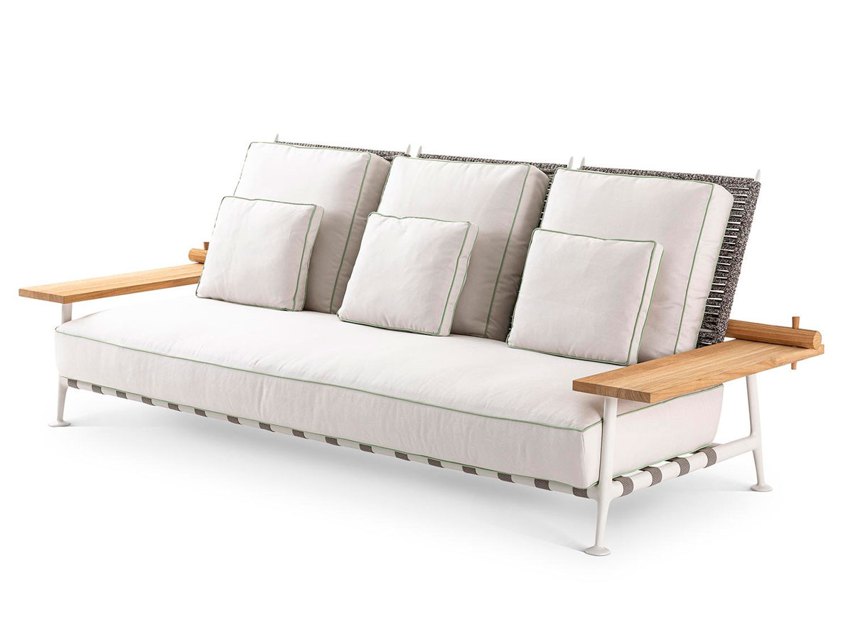 Cassina 239 Fenc E Nature Sofa