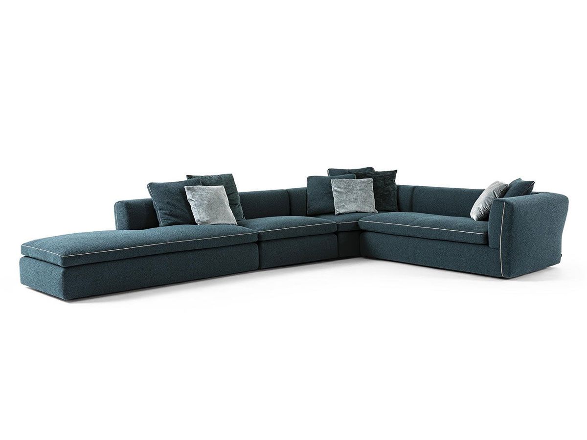 Cassina Dress Up 291 Sofa Collection