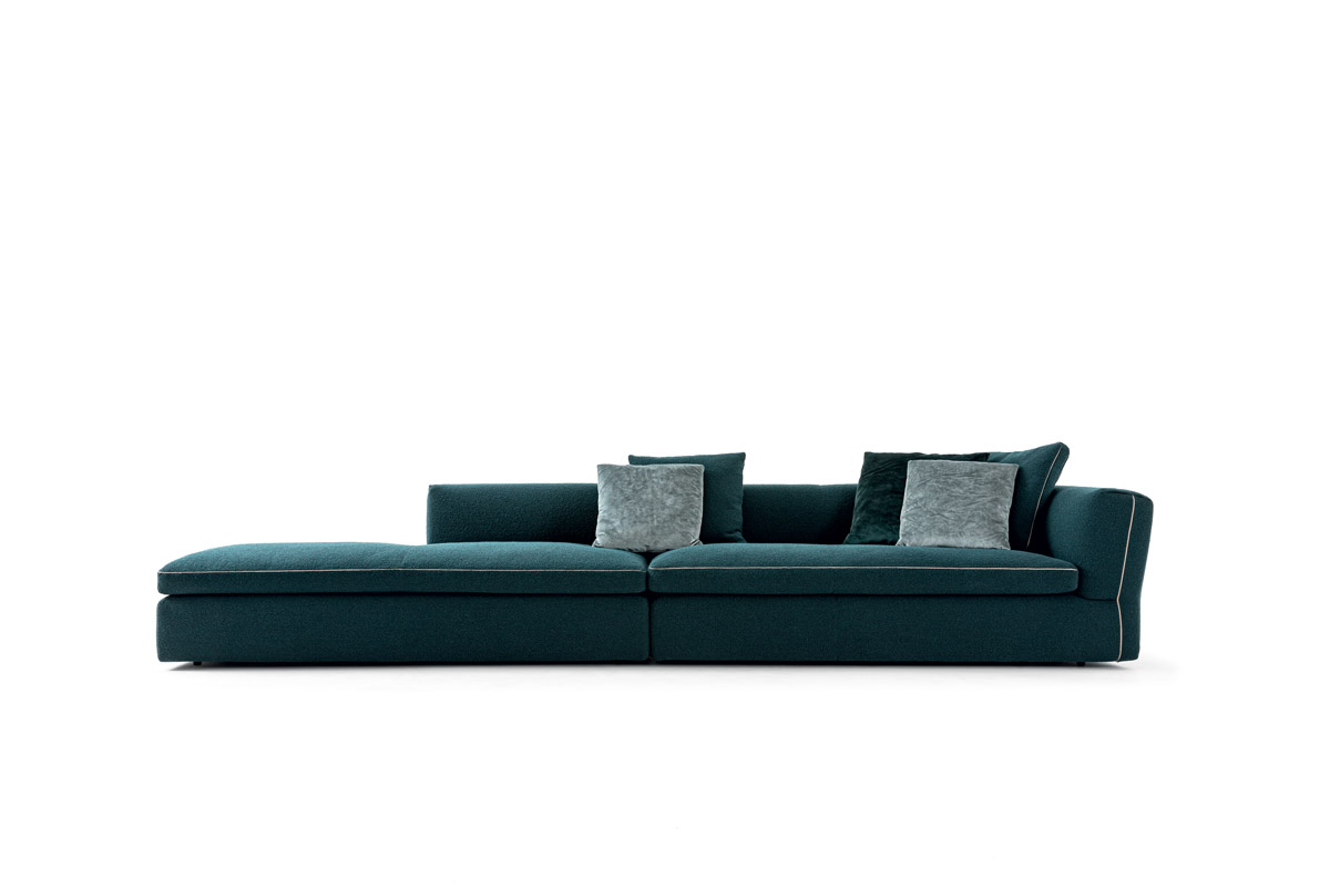 Cassina Dress Up 291 Sofa Collection