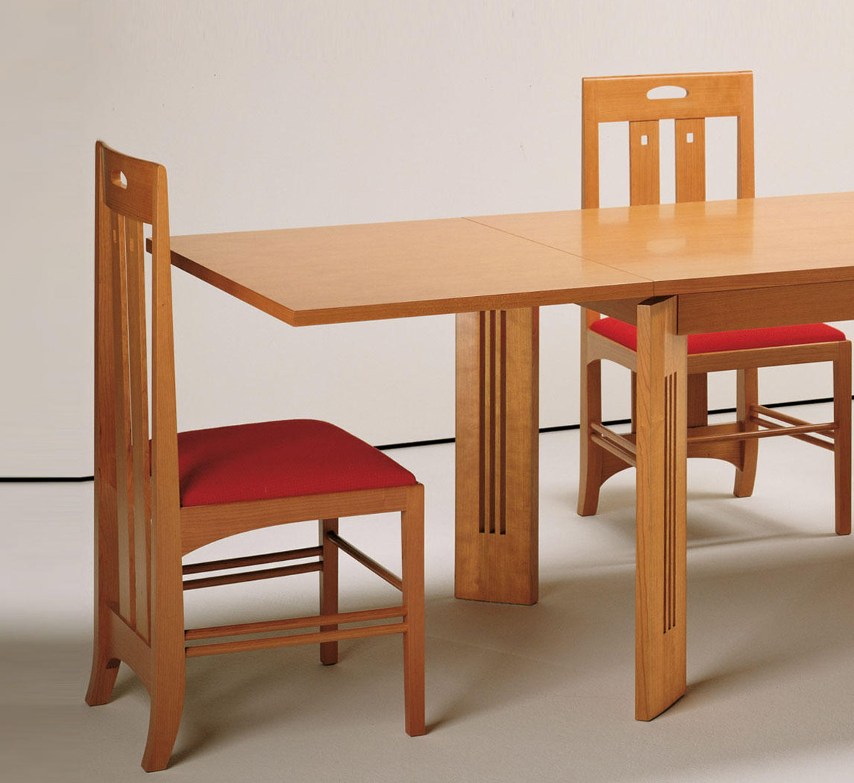 Cassina 320 Berlino Table