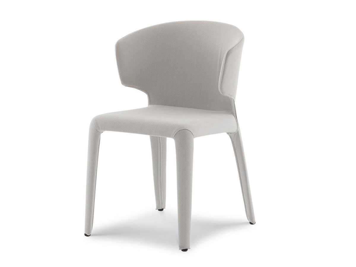 Cassina Hola 367 Chair With Arms