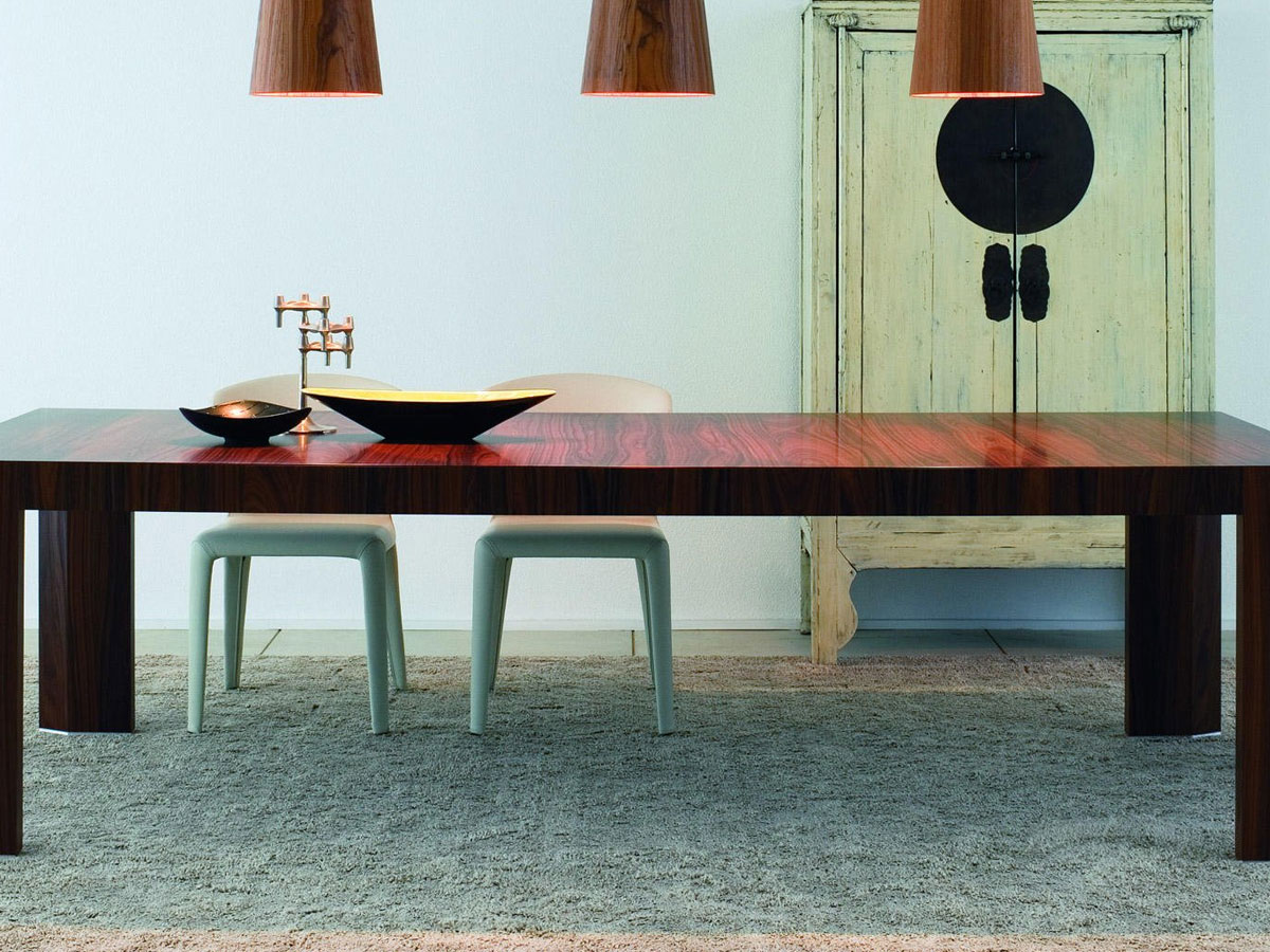 Cassina 369 Hola Chair