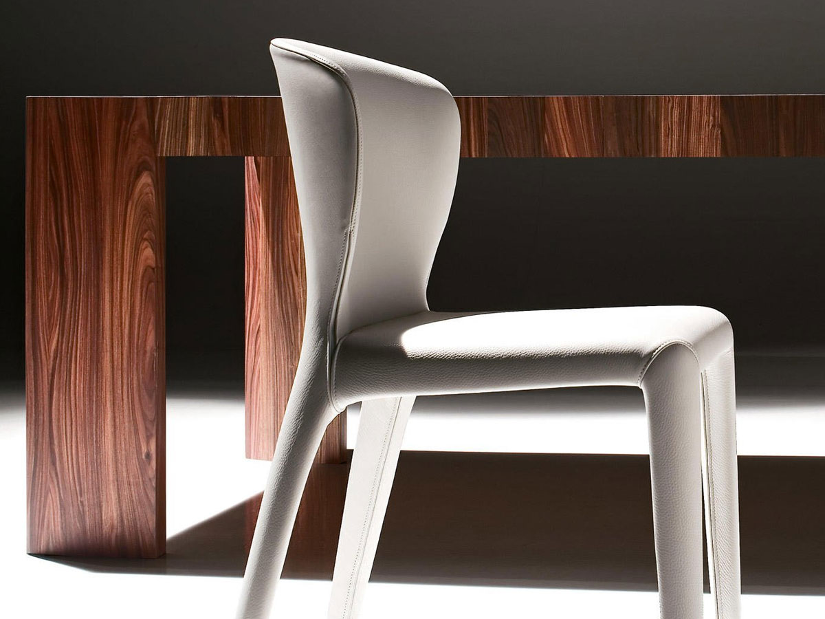 Cassina 369 Hola Chair