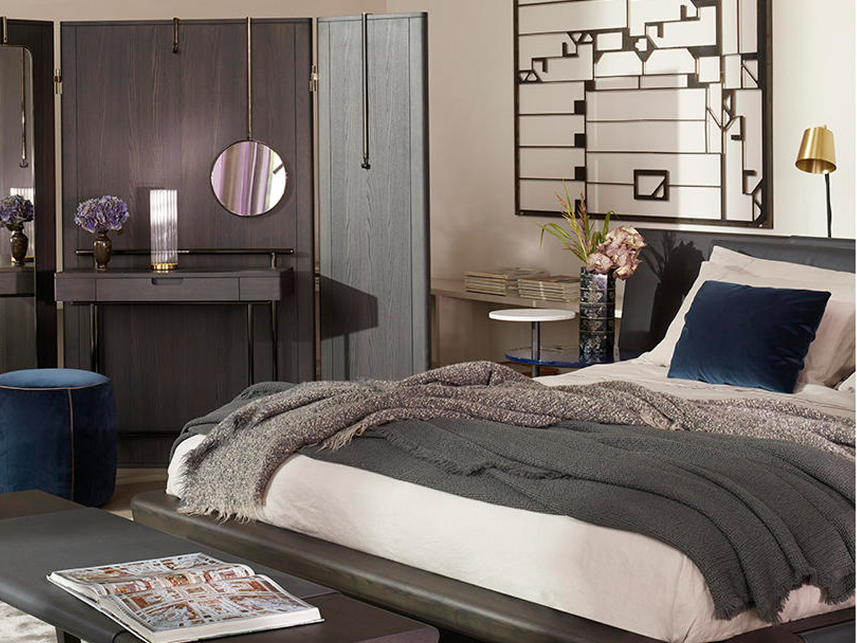 Cassina 375 Stay Screen Vanity Table