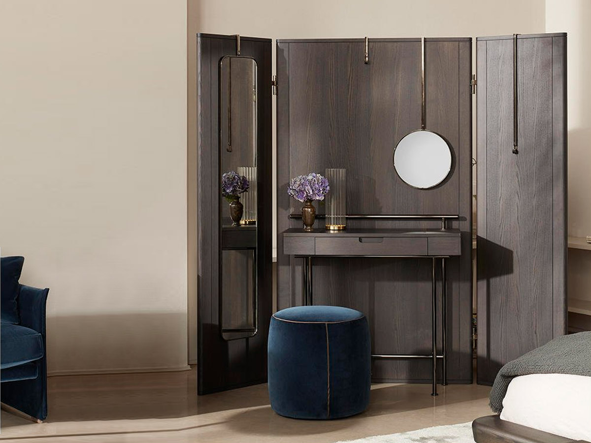 Cassina 375 Stay Screen Vanity Table