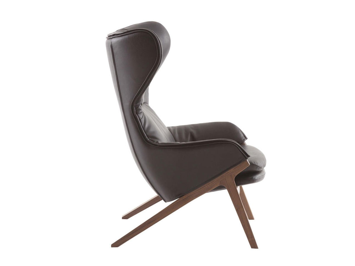 Cassina 395 P22 Armchair