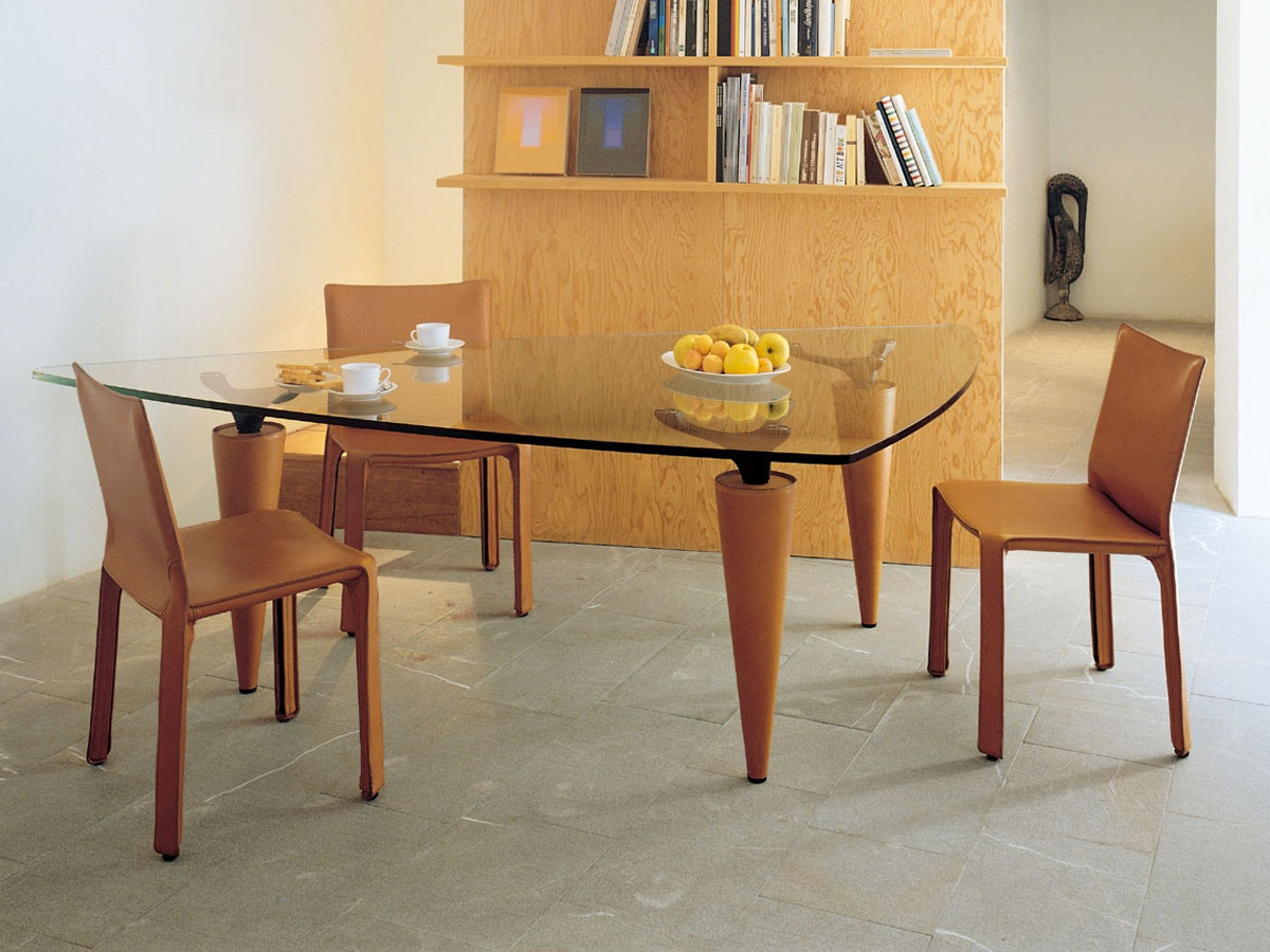 Cassina 412 Cab Chair